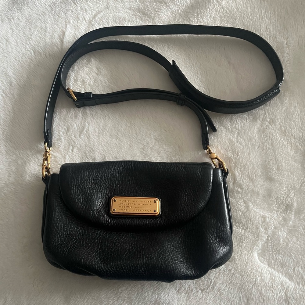 Marc Jacobs Black Leather Crossbody Bag